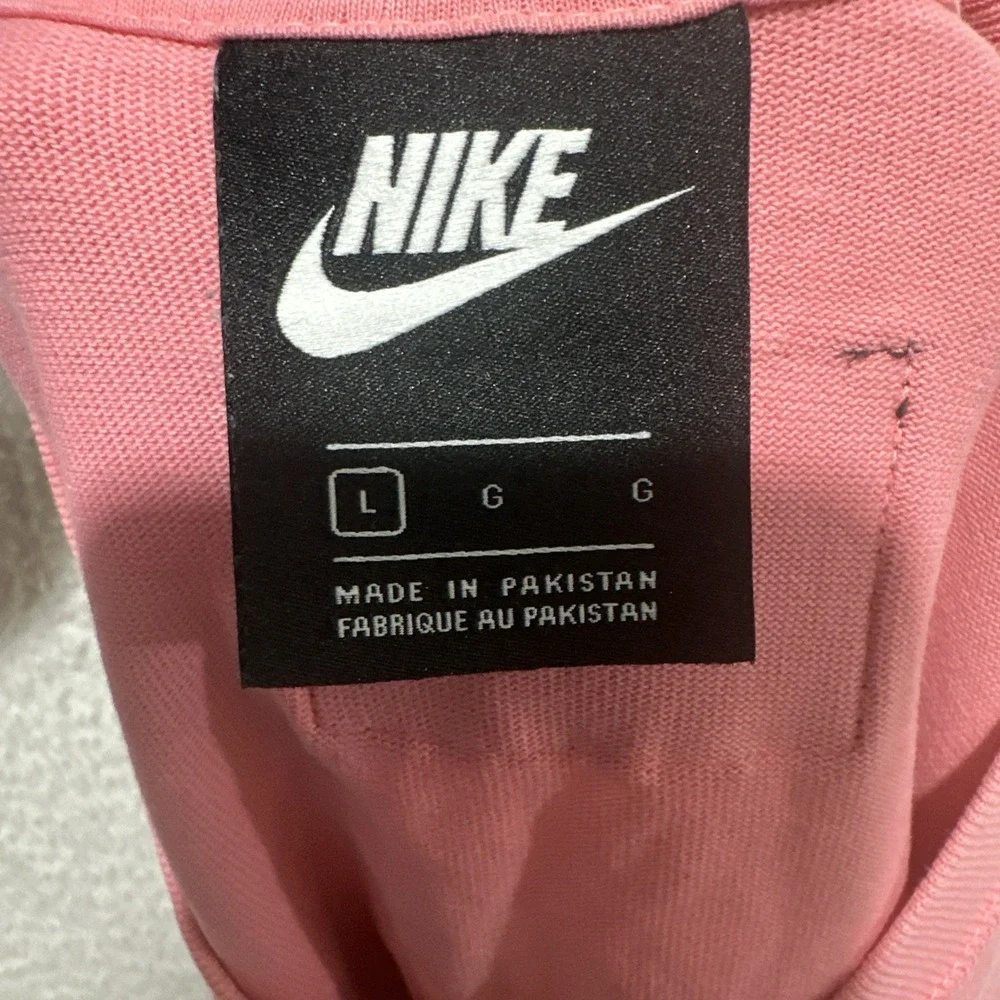 Nike NSW Wash Size‎ L Tank Top Sleeveless Cropped Faded Pink Logo Patch Back